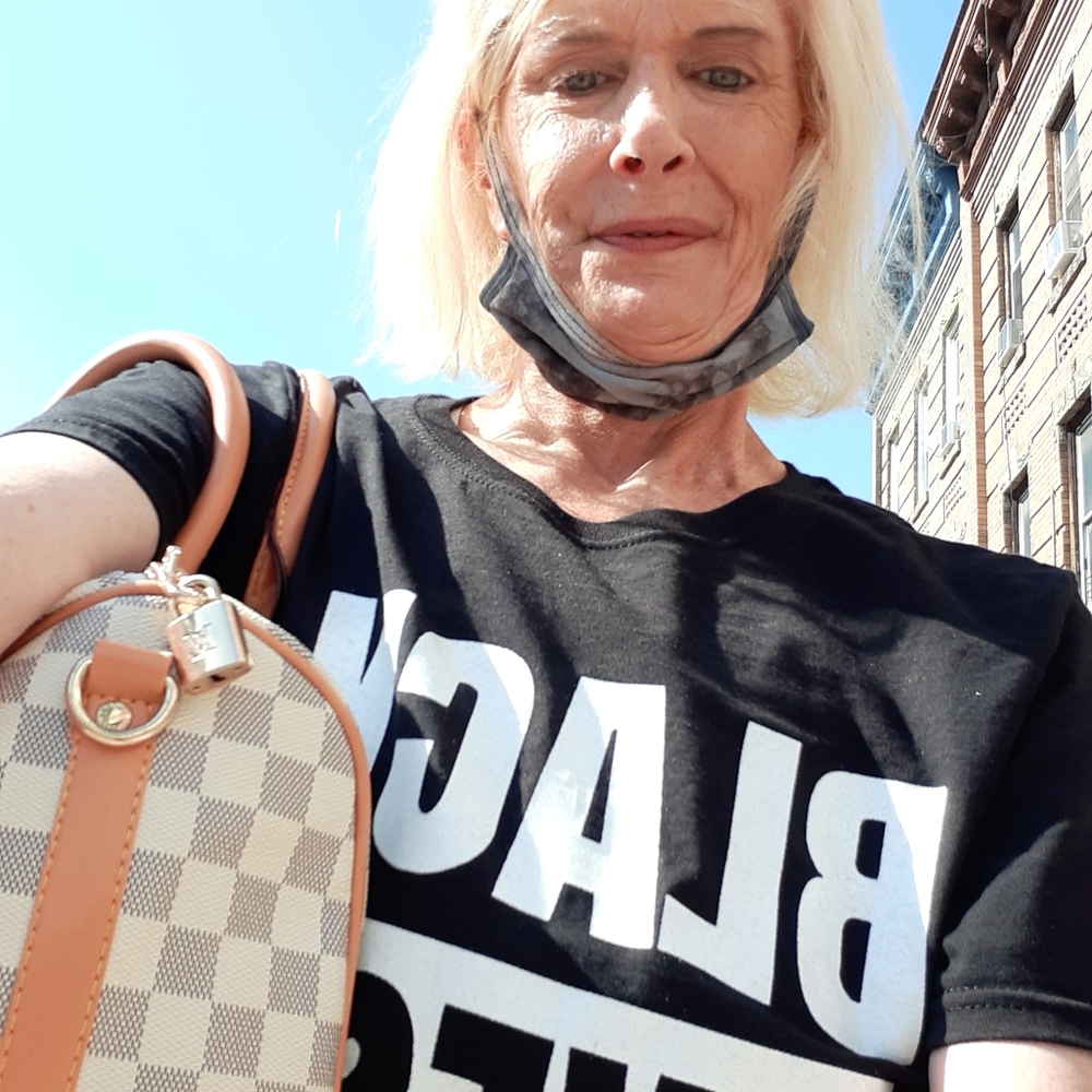 Meet your Posher, Rhonda